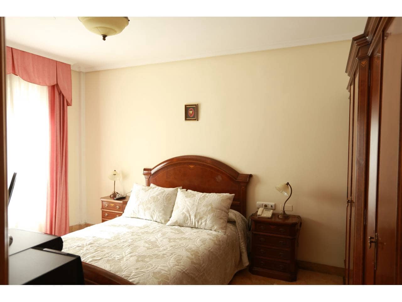 Piso de 5 habitaciones en Baza en venta con garaje - 184.000 € (Ref: 9552870)