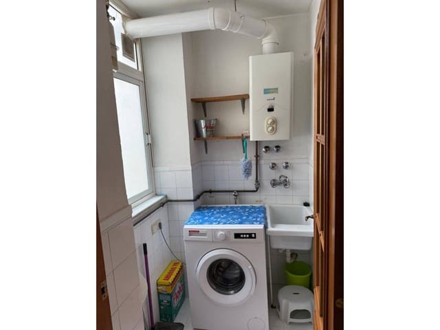 4 sovrum Lägenhet till salu i Baza - 105 000 € (Ref: 9552872)