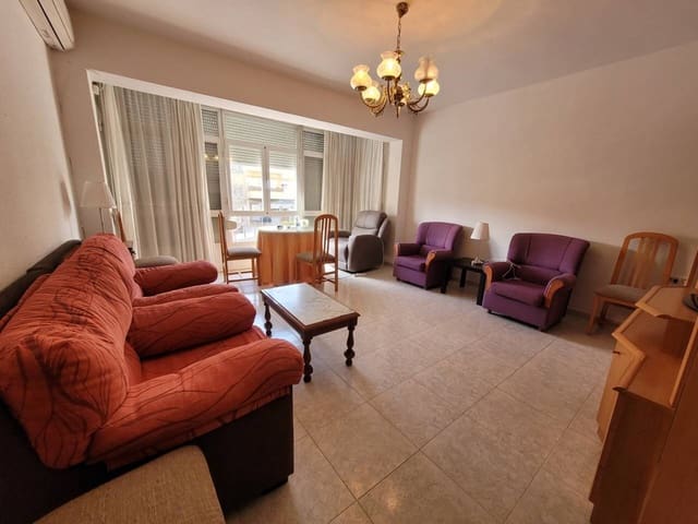 3 sovrum Lägenhet till salu i Baza - 95 000 € (Ref: 9552873)