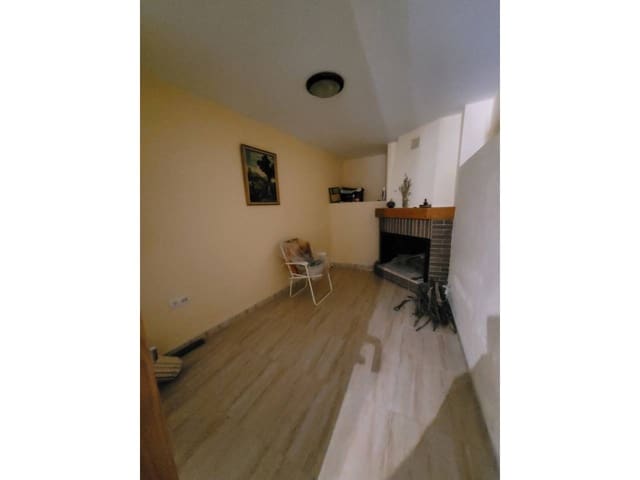 Casa de 2 habitaciones en Baza en venta - 70.000 € (Ref: 9552874)
