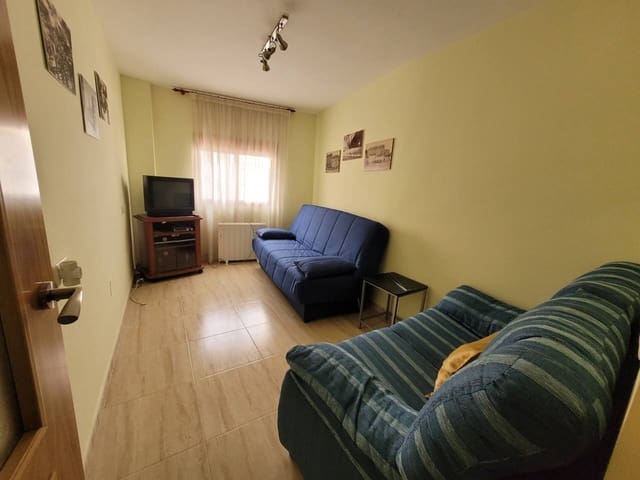 Casa de 2 habitaciones en Baza en venta - 70.000 € (Ref: 9552874)