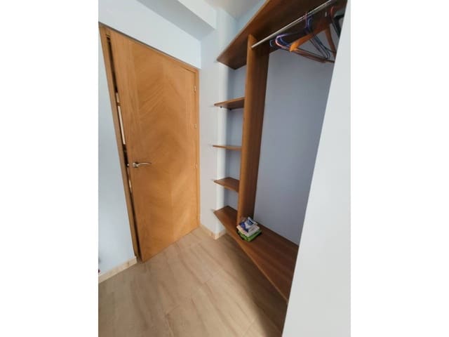 Casa de 2 habitaciones en Baza en venta - 70.000 € (Ref: 9552874)