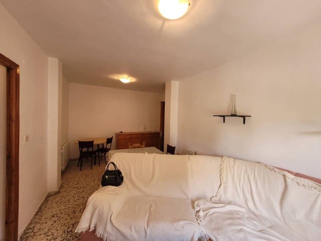 4 bedroom Flat for sale in Baza - € 75,000 (Ref: 9552876)