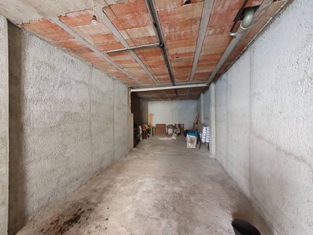 4 sovrum Hus till salu i Baza med garage - 140 000 € (Ref: 9552877)