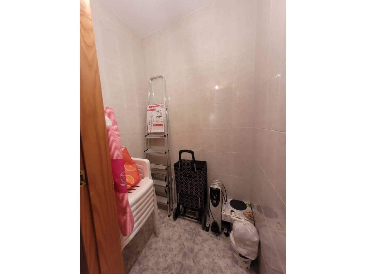 4 Zimmer Haus zu verkaufen in Baza - 128.000 € (Ref: 9552878)