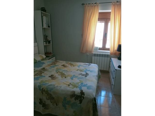 4 Zimmer Apartment zu verkaufen in Baza - 170.000 € (Ref: 9552880)