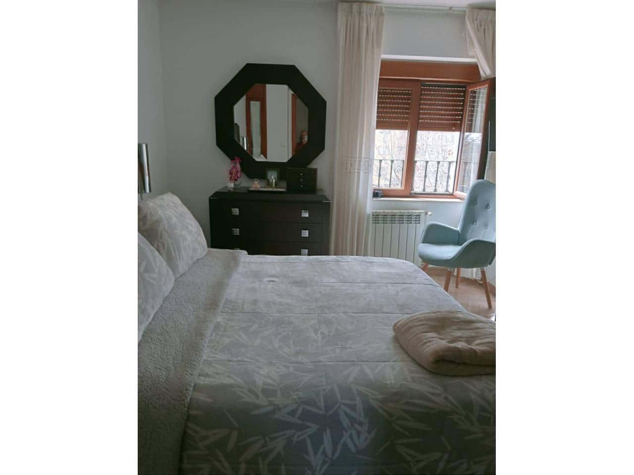 4 Zimmer Apartment zu verkaufen in Baza - 170.000 € (Ref: 9552880)