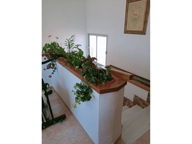 4 Zimmer Apartment zu verkaufen in Baza - 170.000 € (Ref: 9552880)