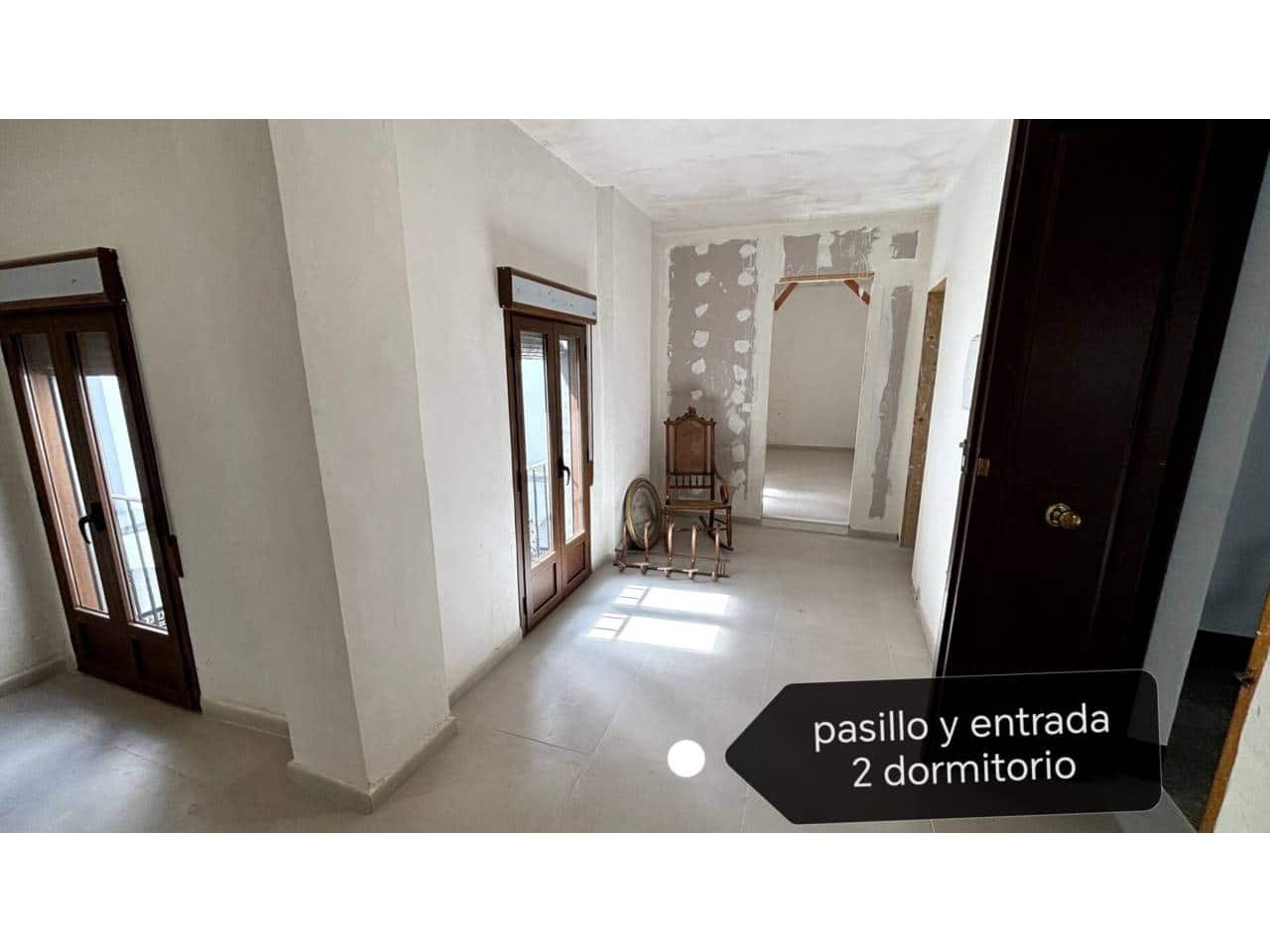 3 Zimmer Wohnung zu verkaufen in Baza - 100.000 € (Ref: 9552881)