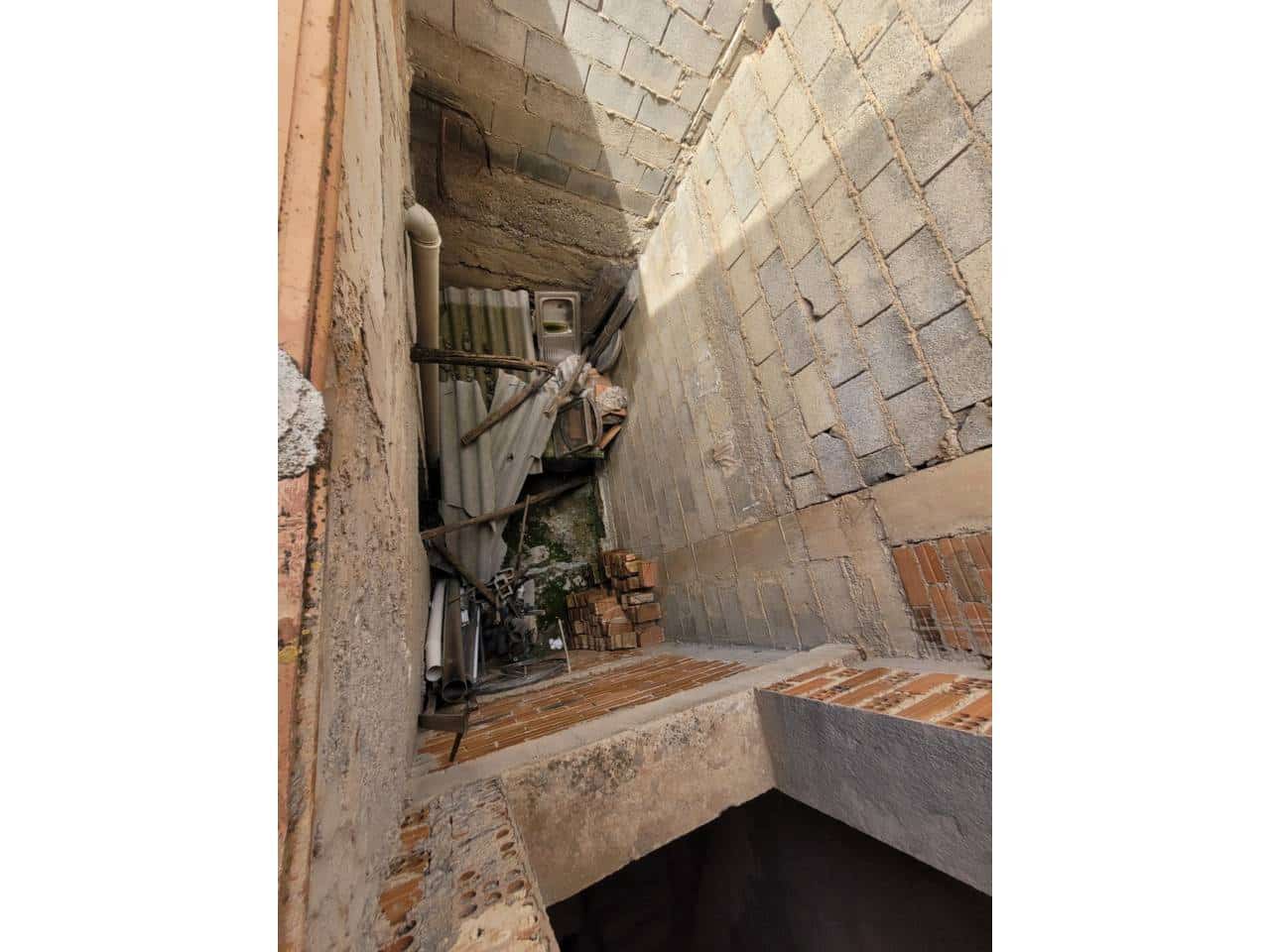 Apartamento de 4 habitaciones en Baza en venta - 90.000 € (Ref: 9552884)