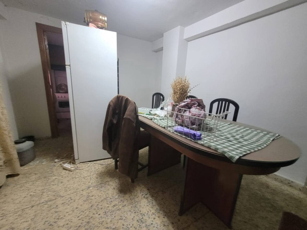Apartamento de 4 habitaciones en Baza en venta - 35.000 € (Ref: 9552885)