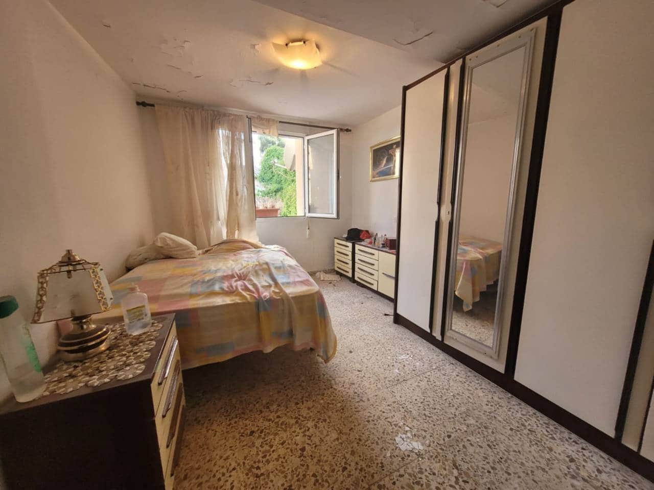 Apartamento de 4 habitaciones en Baza en venta - 35.000 € (Ref: 9552885)