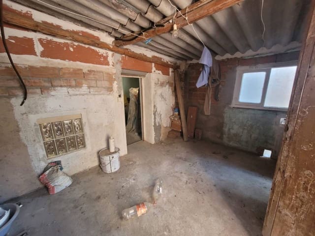 4 chambre Appartement à vendre à Baza - 35 000 € (Ref: 9552885)