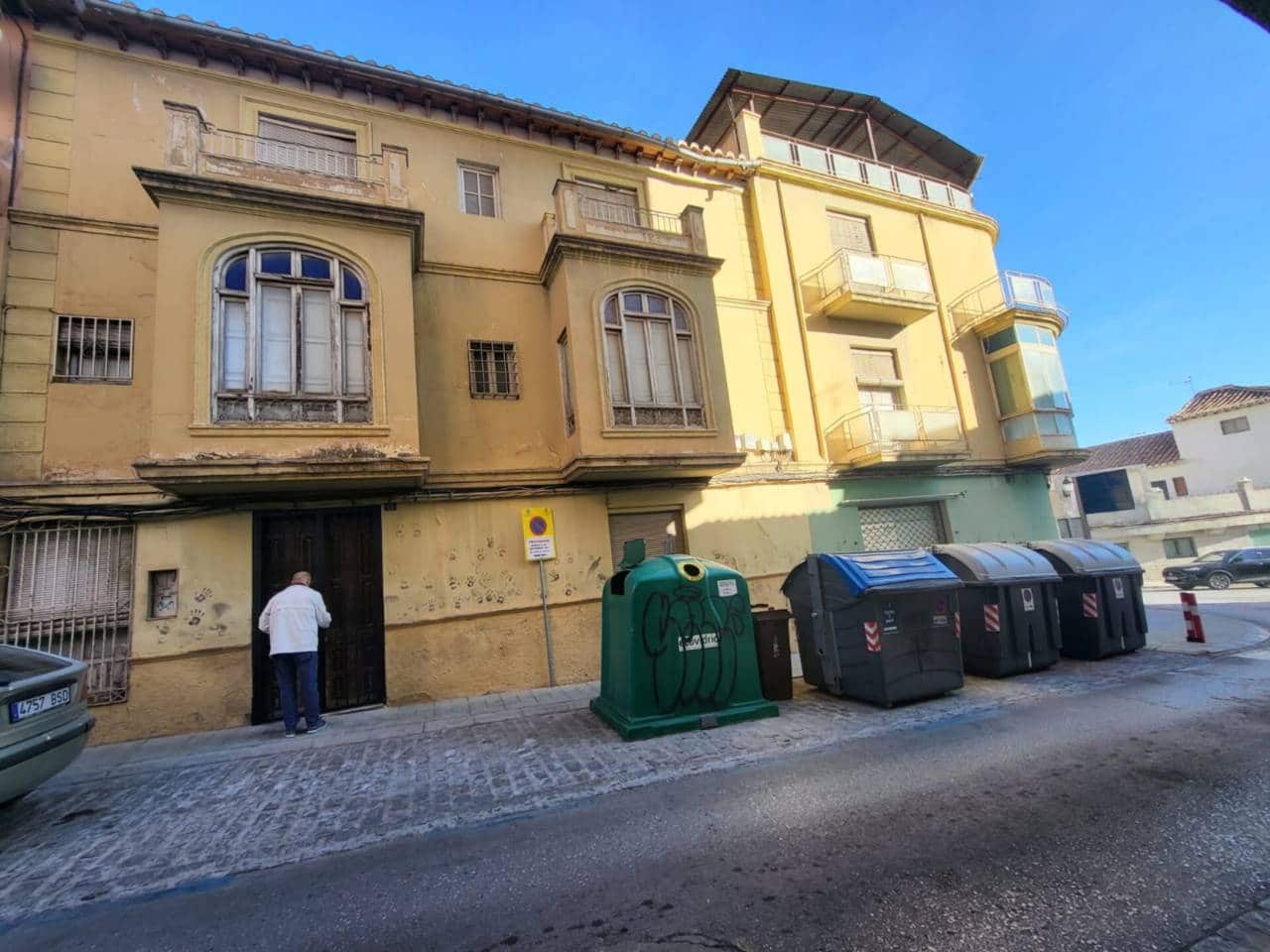 12 camera da letto Casa in vendita in Baza con garage - 140.000 € (Rif: 9552888)