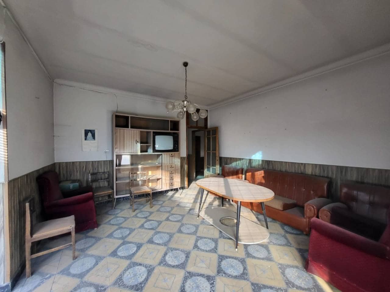 12 camera da letto Casa in vendita in Baza con garage - 140.000 € (Rif: 9552888)