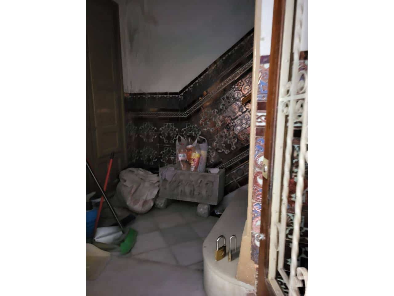 12 camera da letto Casa in vendita in Baza con garage - 140.000 € (Rif: 9552888)