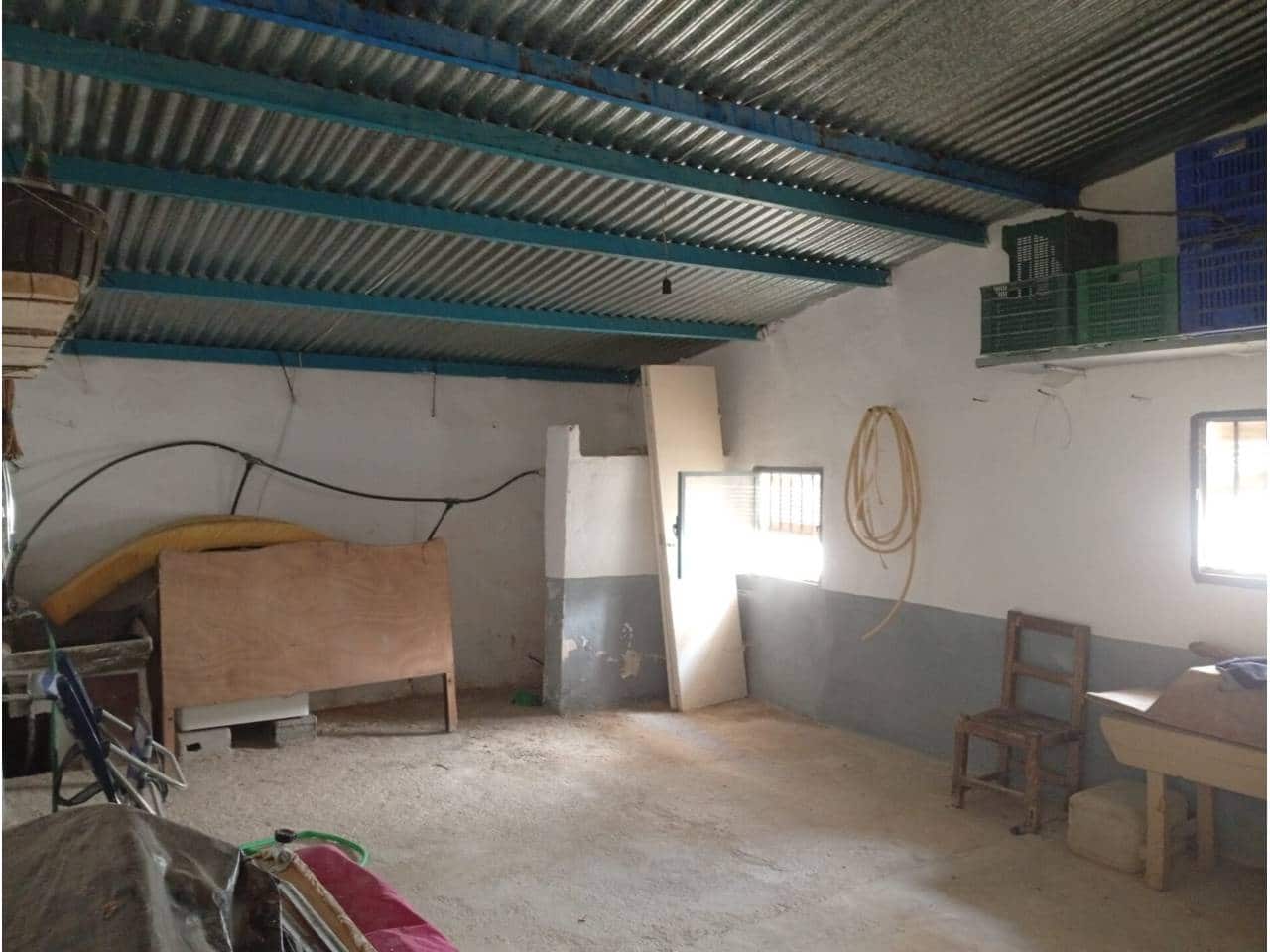 5 quarto Casa de Caverna para venda em Castril com garagem - 50 000 € (Ref: 9552891)