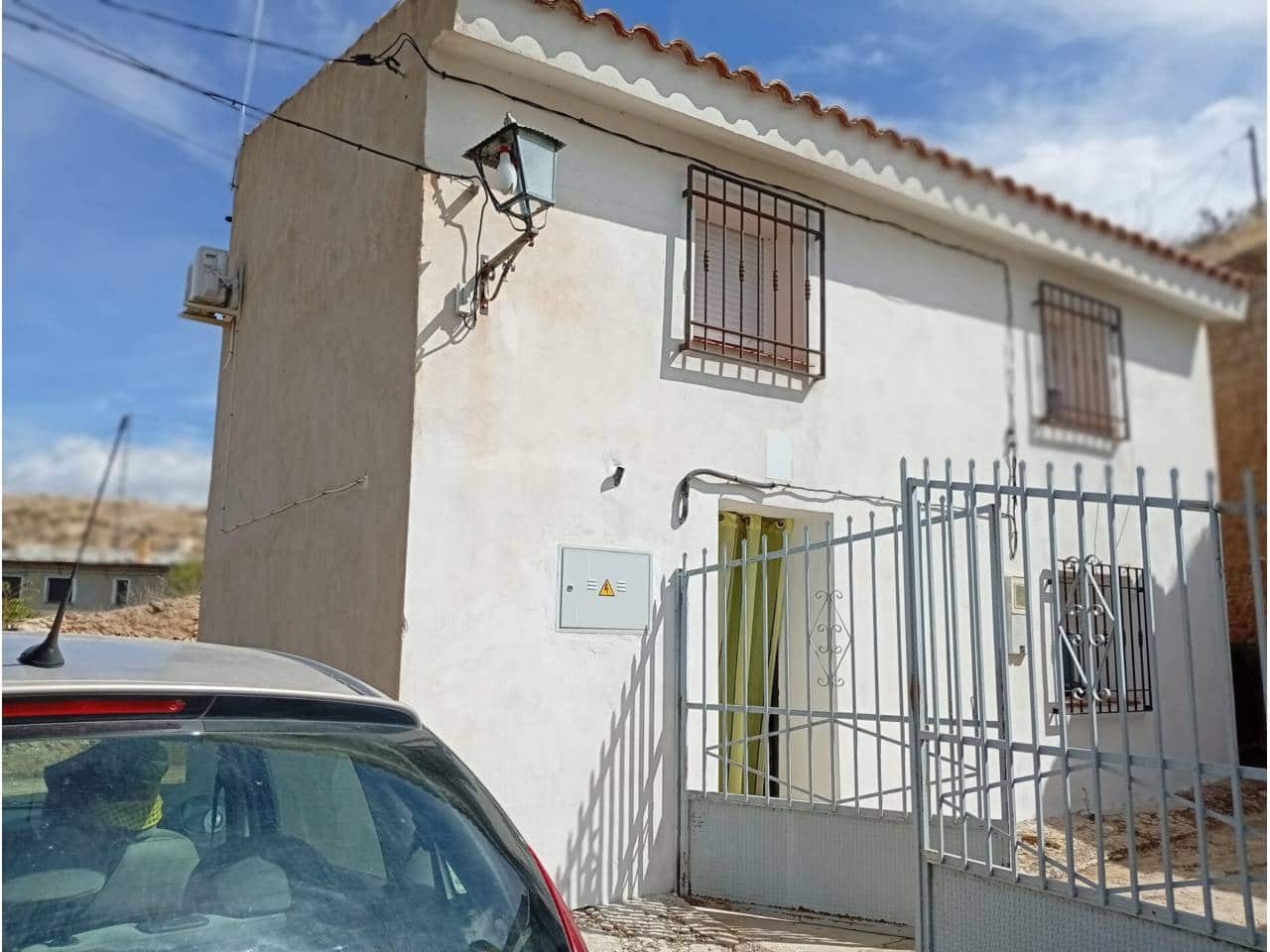 5 quarto Casa de Caverna para venda em Castril com garagem - 50 000 € (Ref: 9552891)