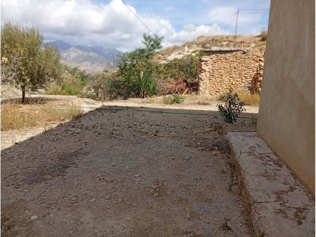 6 quarto Quinta/Casa Rural para venda em Castril - 40 000 € (Ref: 9552892)