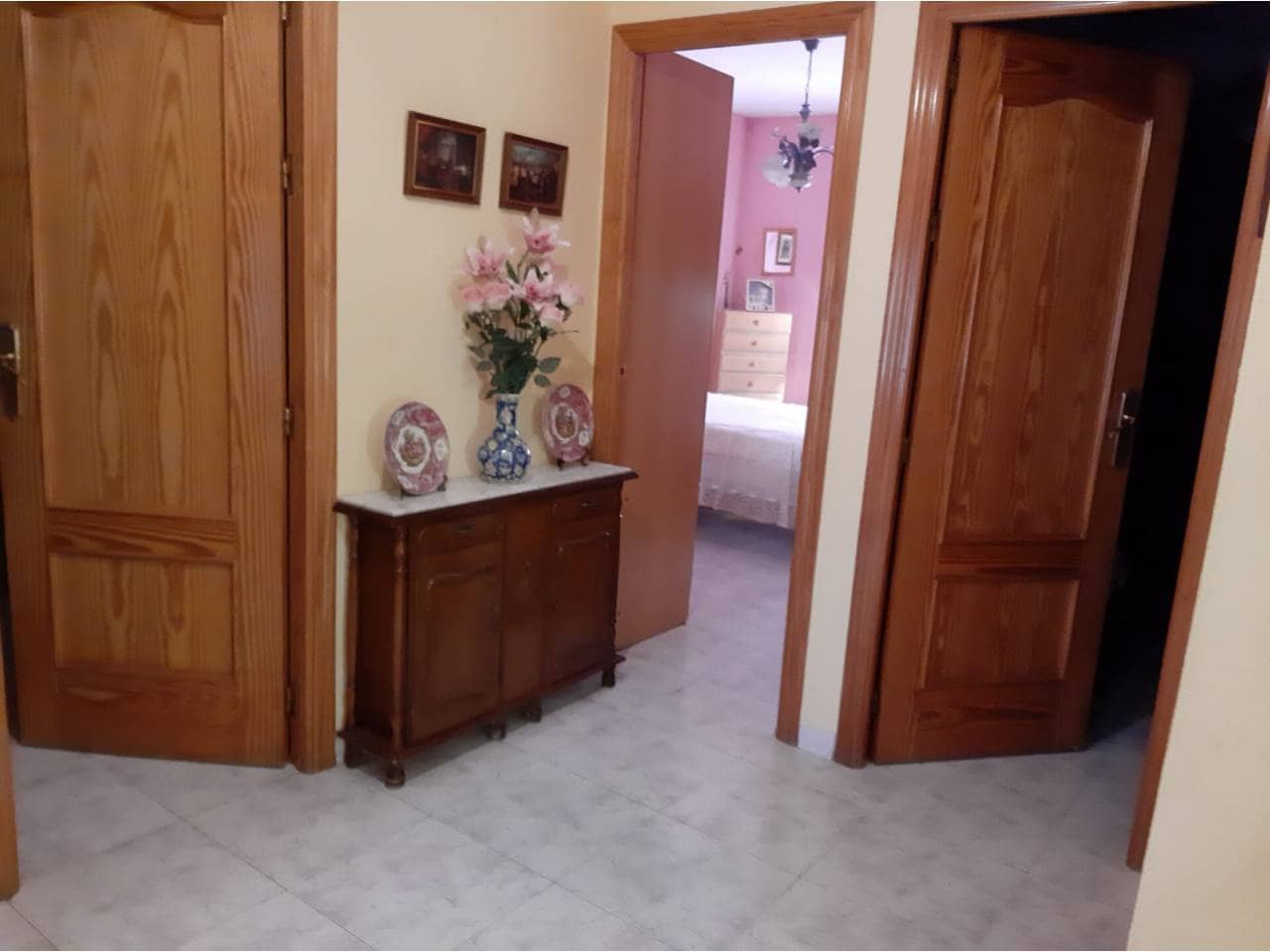 5 chambre Appartement à vendre à Baza avec garage - 129 000 € (Ref: 9552893)