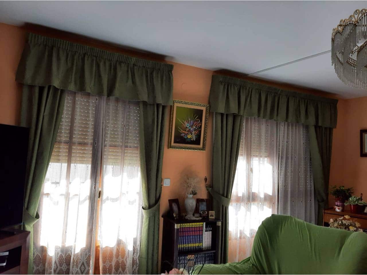 5 chambre Appartement à vendre à Baza avec garage - 129 000 € (Ref: 9552893)