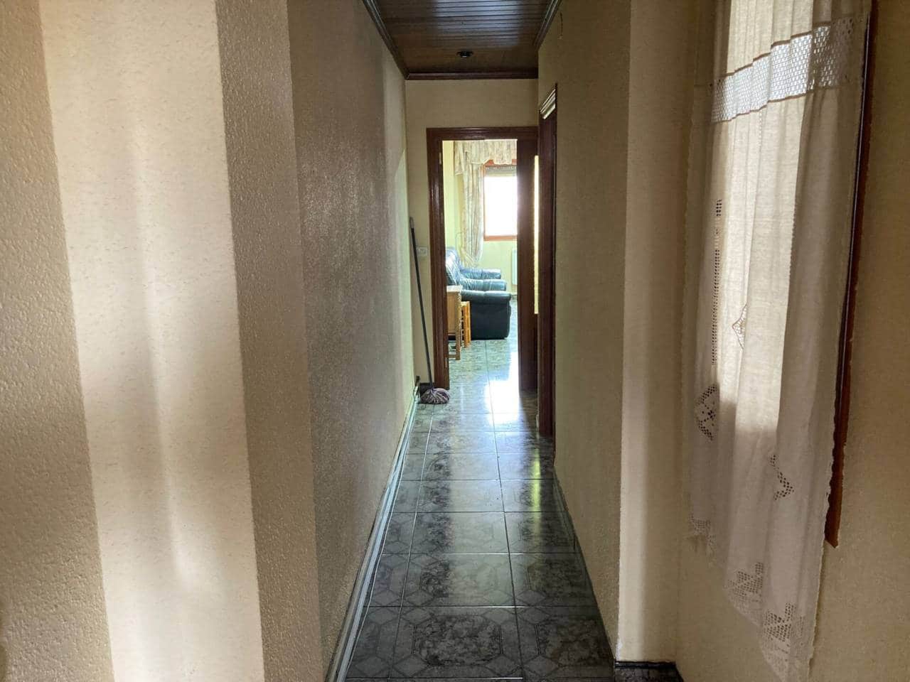 4 slaapkamer Flat te koop in Caniles - € 98.000 (Ref: 9552894)