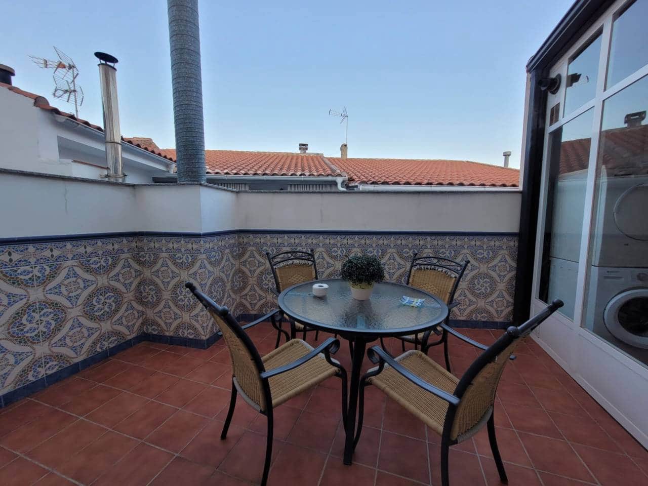 4 quarto Casa em Banda para venda em Baza com garagem - 180 000 € (Ref: 9552896)