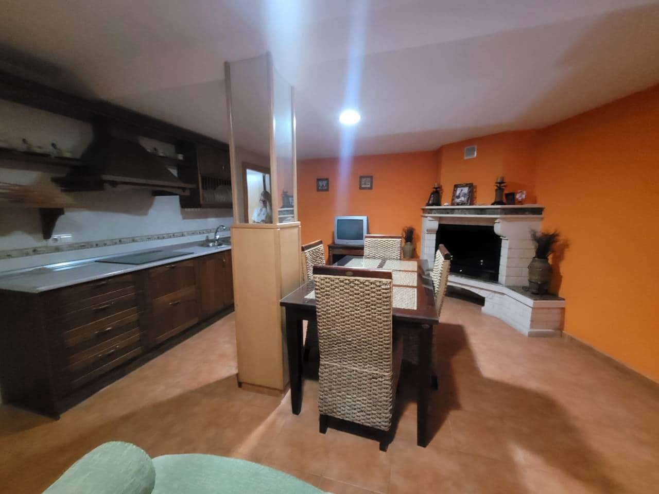 4 quarto Casa em Banda para venda em Baza com garagem - 180 000 € (Ref: 9552896)