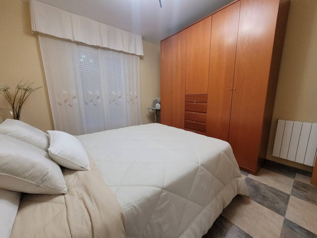 4 quarto Casa em Banda para venda em Baza com garagem - 180 000 € (Ref: 9552896)