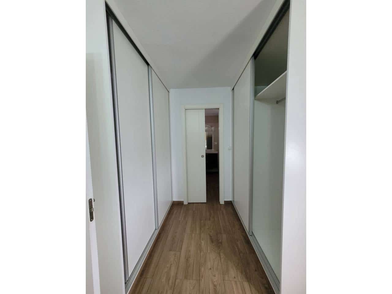 Apartamento de 3 habitaciones en Baza en venta - 100.000 € (Ref: 9552900)