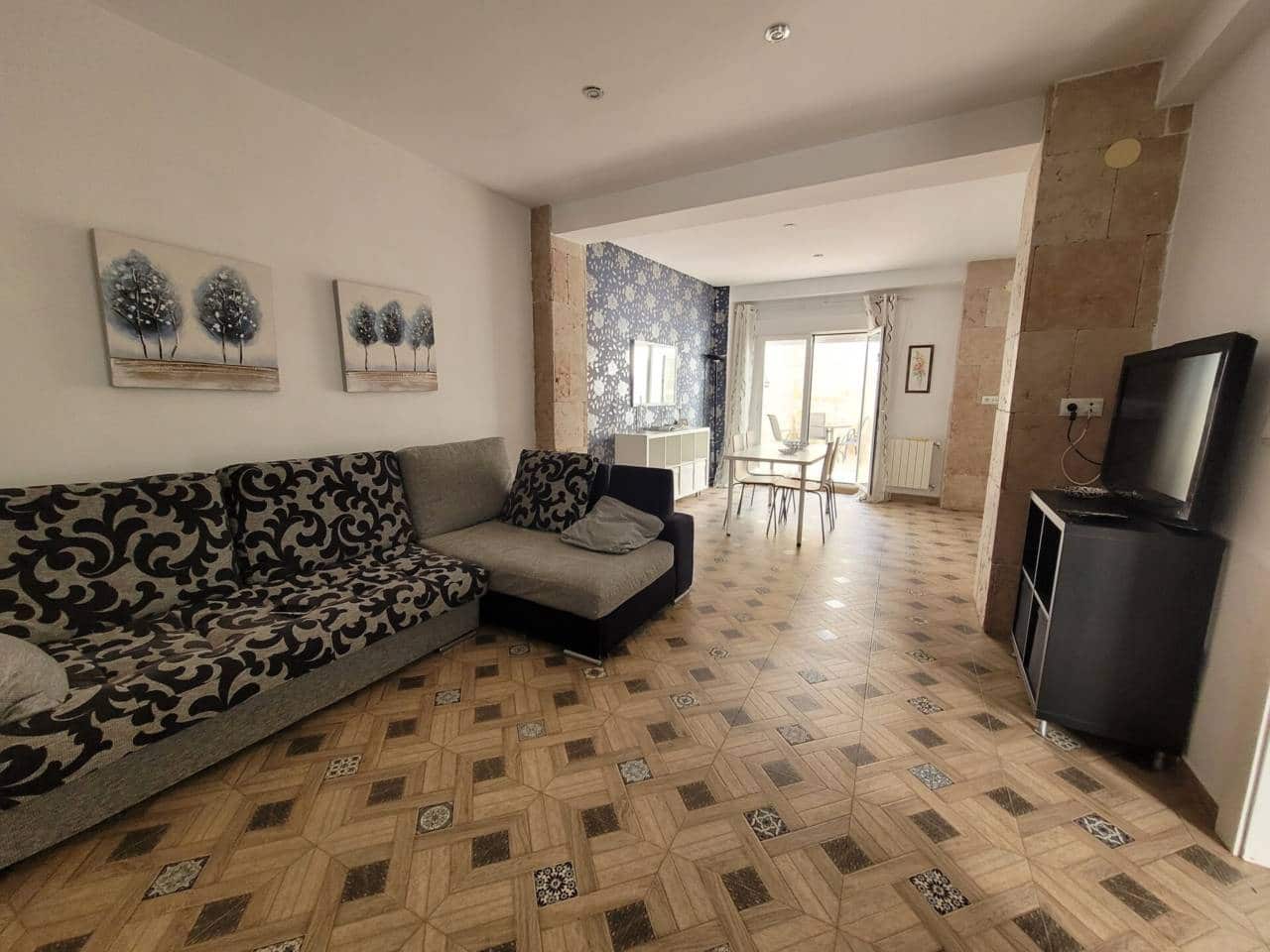 Apartamento de 3 habitaciones en Baza en venta - 100.000 € (Ref: 9552900)