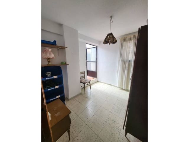 3 Zimmer Apartment zu verkaufen in Baza - 60.000 € (Ref: 9552902)