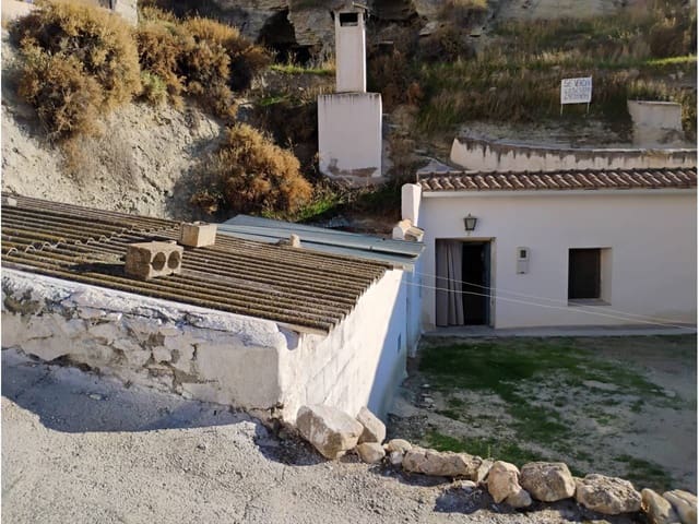 2 soveværelse Hulehus til salg i Castilléjar - € 25.000 (Ref: 9552904)