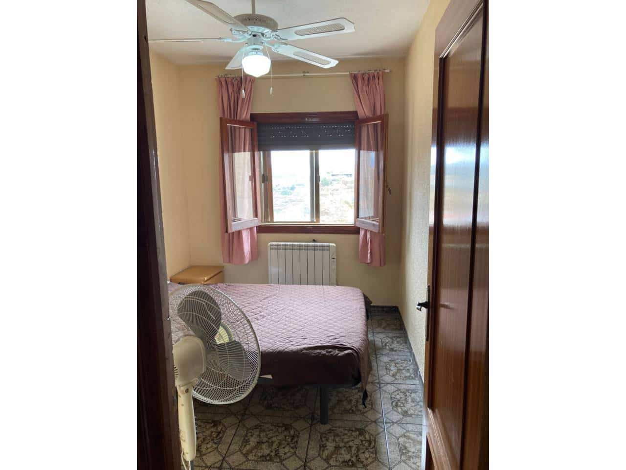 4 slaapkamer Flat te koop in Caniles - € 98.000 (Ref: 9552905)