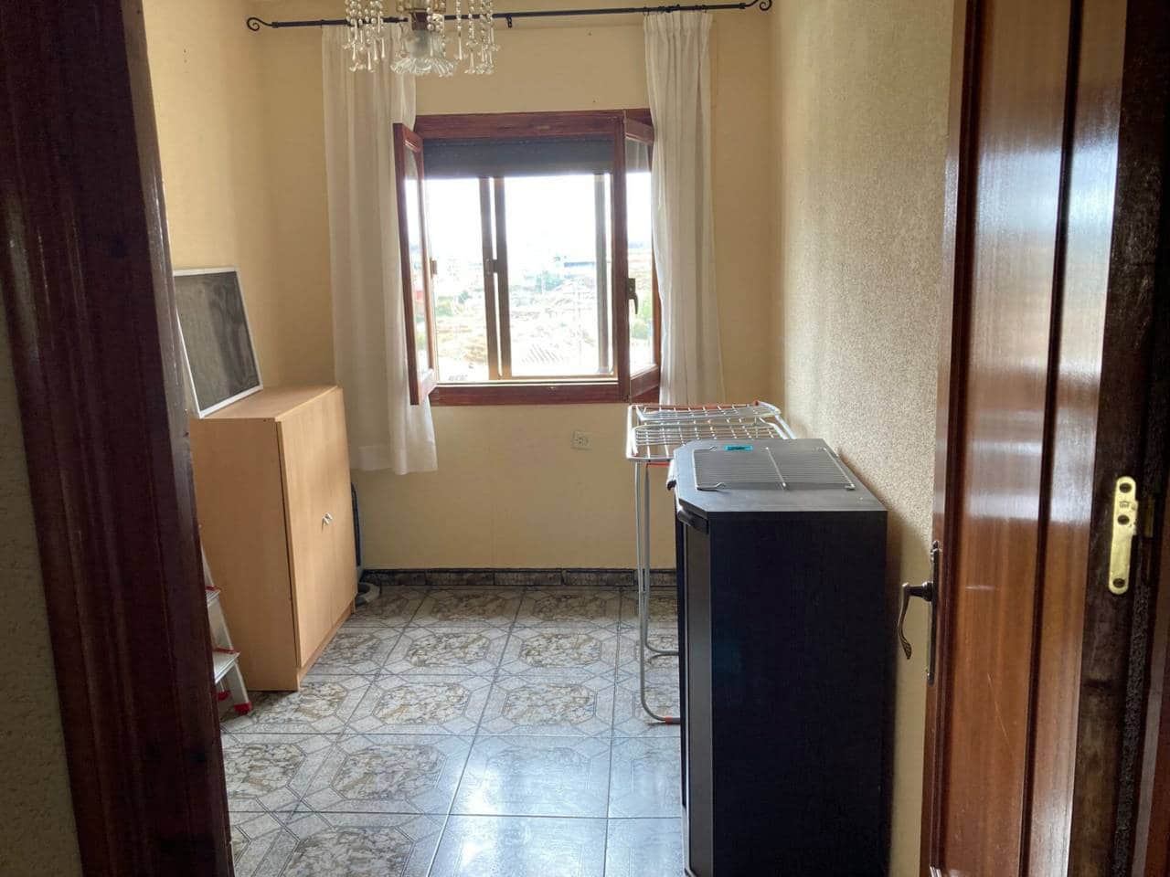 4 slaapkamer Flat te koop in Caniles - € 98.000 (Ref: 9552905)