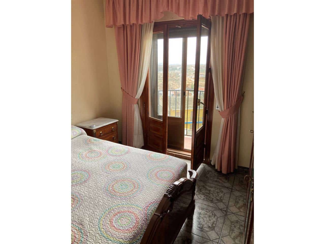 4 slaapkamer Flat te koop in Caniles - € 98.000 (Ref: 9552905)