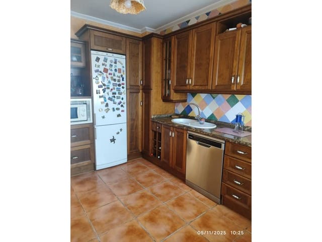 4 sypialnia Dom na sprzedaż w Benamaurel - 229 000 € (Ref: 9552908)