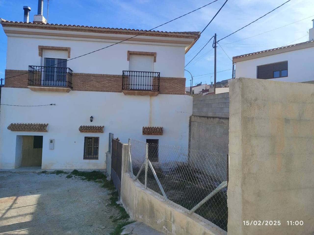 4 bedroom Townhouse for sale in Benamaurel - € 229,000 (Ref: 9552908)
