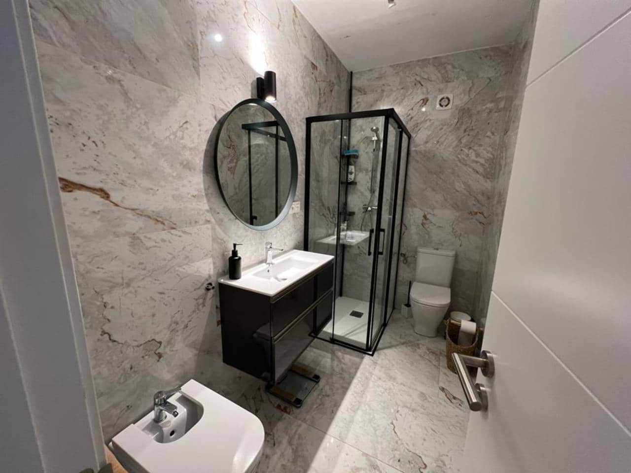 8 slaapkamer Flat te koop in Caniles - € 150.000 (Ref: 9552909)