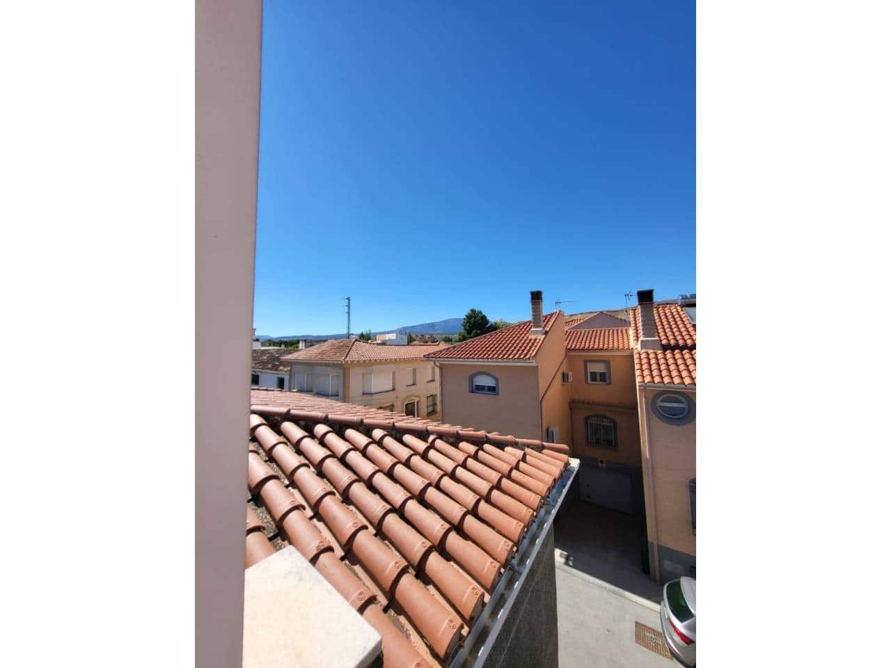 4 bedroom Townhouse for sale in Baza with garage - € 150,000 (Ref: 9552910)