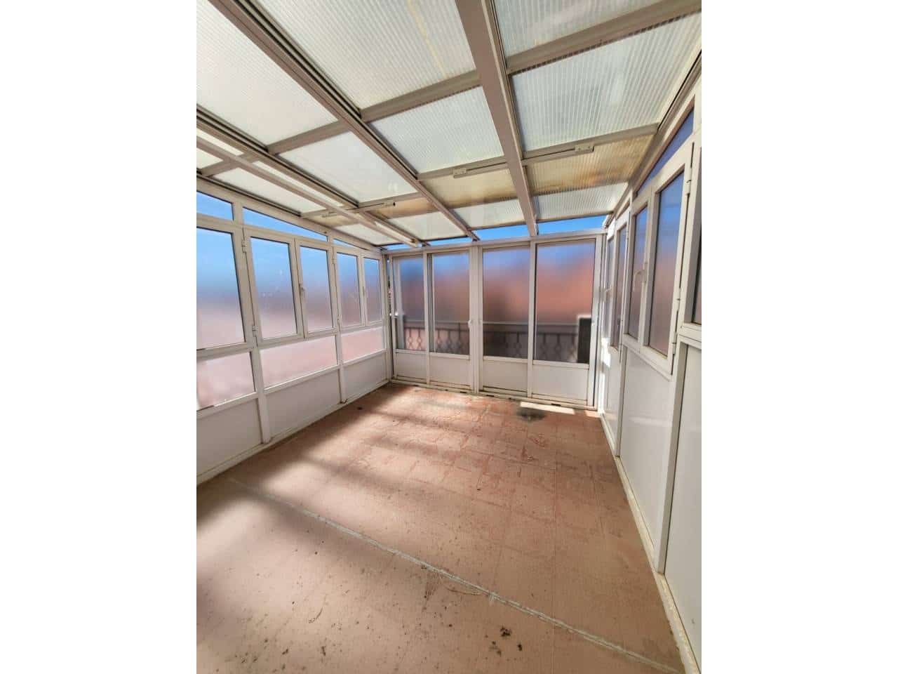 4 bedroom Townhouse for sale in Baza with garage - € 150,000 (Ref: 9552910)