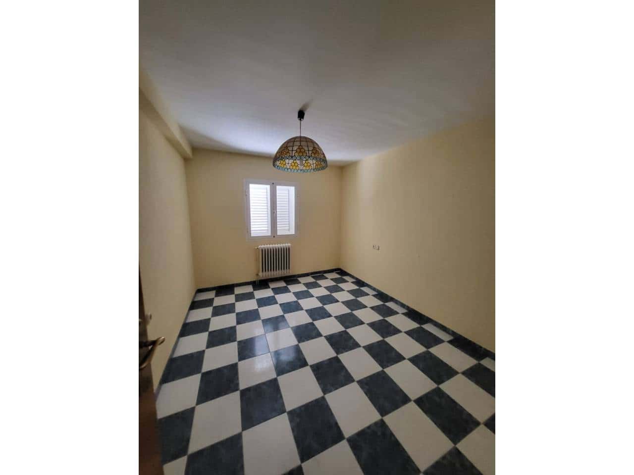 4 bedroom Townhouse for sale in Baza with garage - € 150,000 (Ref: 9552910)