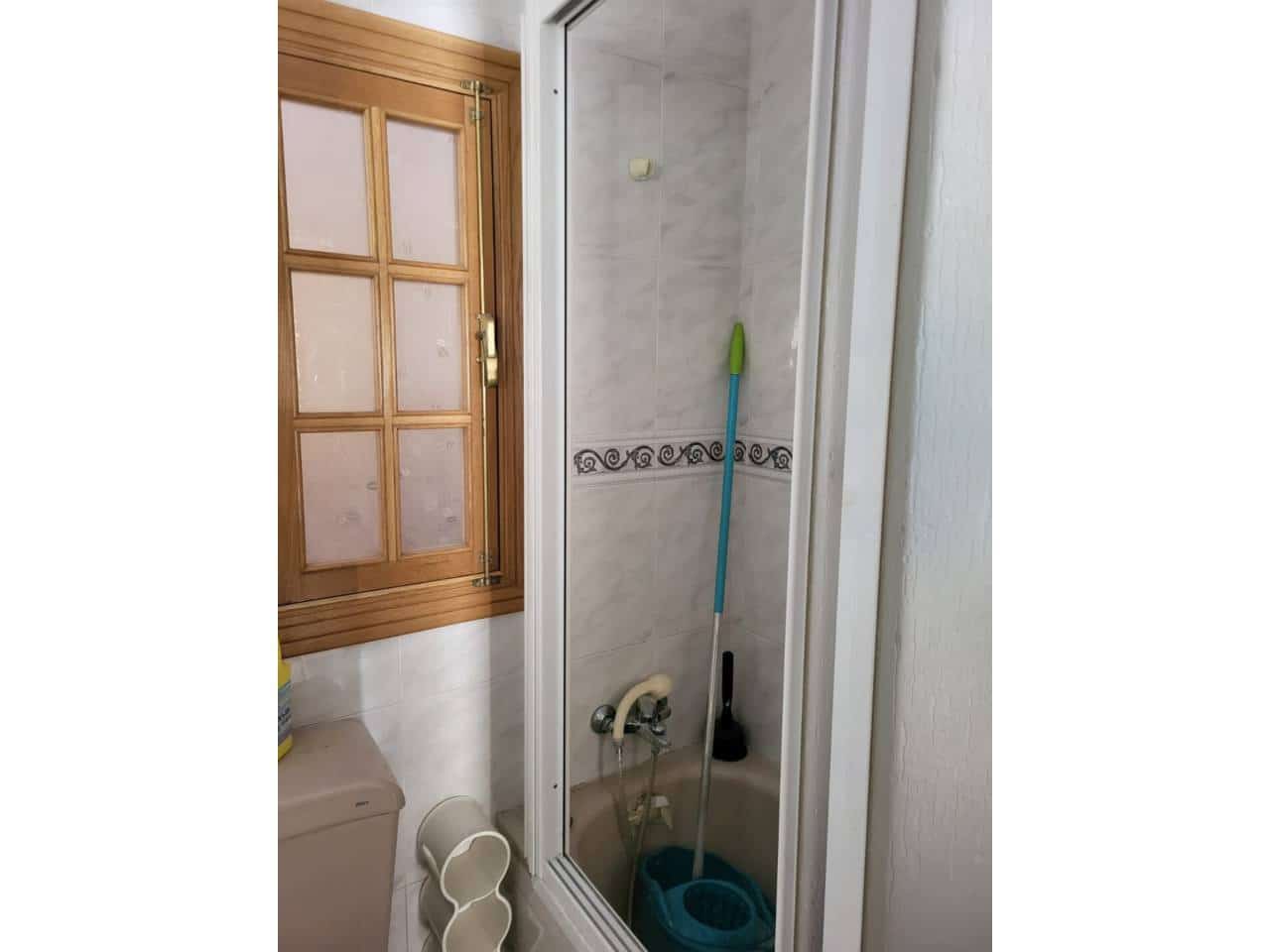 4 bedroom Townhouse for sale in Baza with garage - € 150,000 (Ref: 9552910)