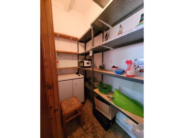 2 sovrum Lägenhet till salu i Baza - 57 000 € (Ref: 9552912)