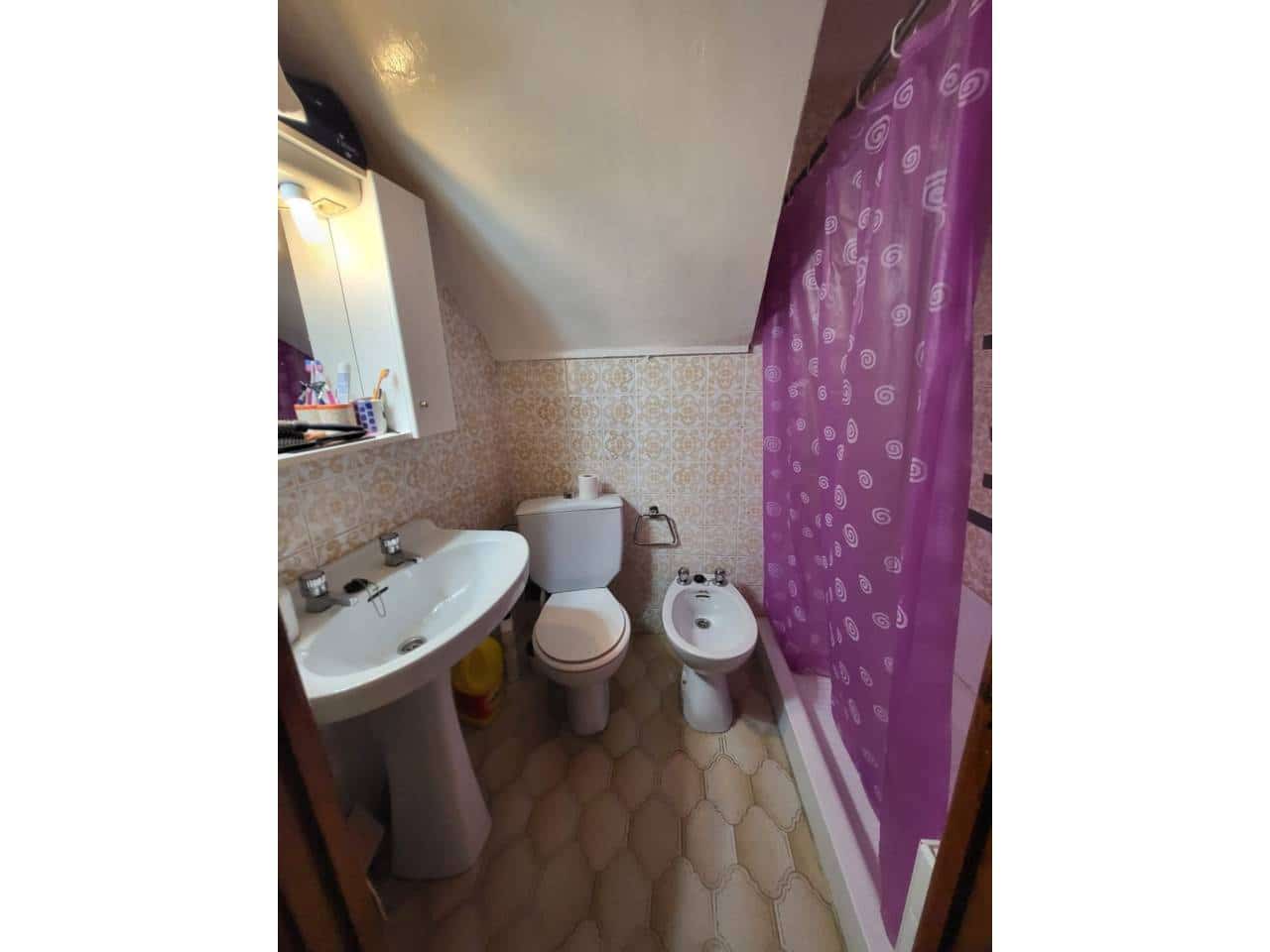 3 soveværelse Byhus til salg i Baza - € 50.000 (Ref: 9552914)