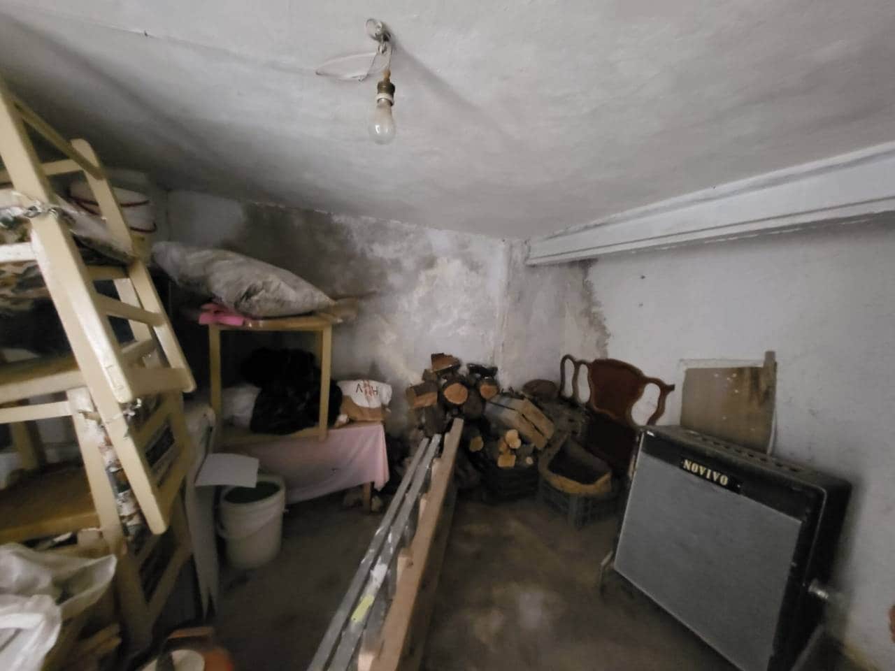 3 soveværelse Byhus til salg i Baza - € 50.000 (Ref: 9552914)