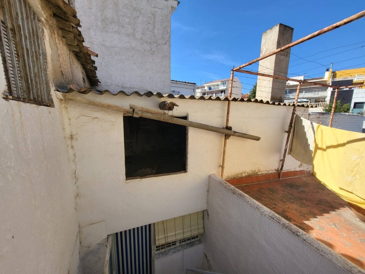 3 soveværelse Byhus til salg i Baza - € 50.000 (Ref: 9552914)