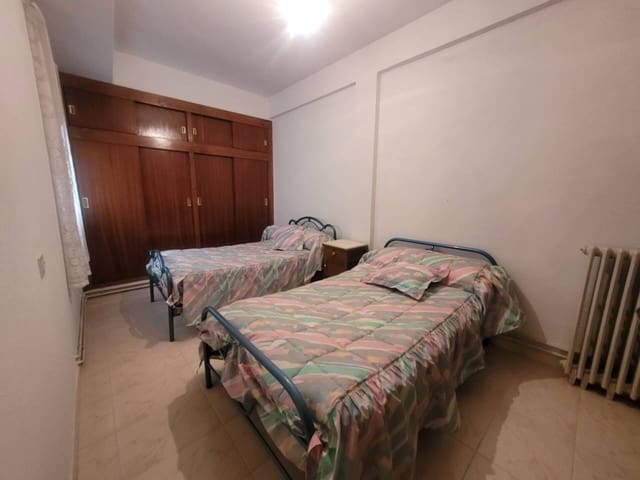 2 Zimmer Haus zu verkaufen in Baza - 150.000 € (Ref: 9552919)