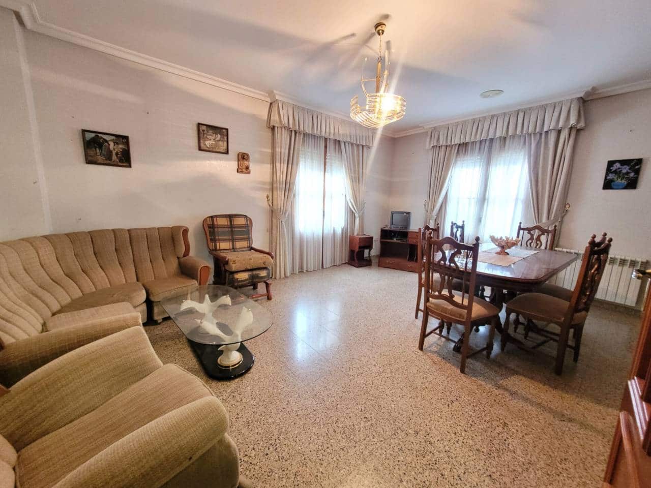 Piso de 3 habitaciones en Baza en venta - 115.000 € (Ref: 9552923)