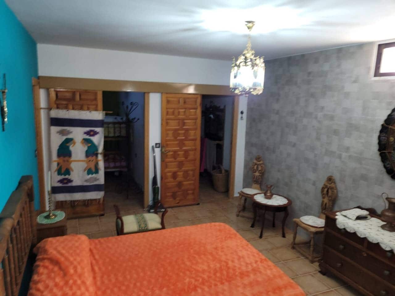 4 soveværelse Villa til salg i Baza med garage - € 210.000 (Ref: 9552925)